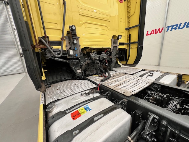 Scania S450 6×2 Midlift Highline Tractor Unit