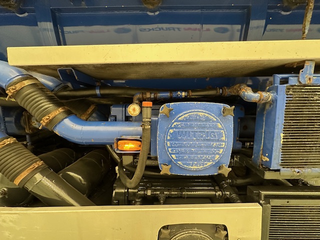 Scania P420 8×4 Sleeper Cab Vacuum Tanker
