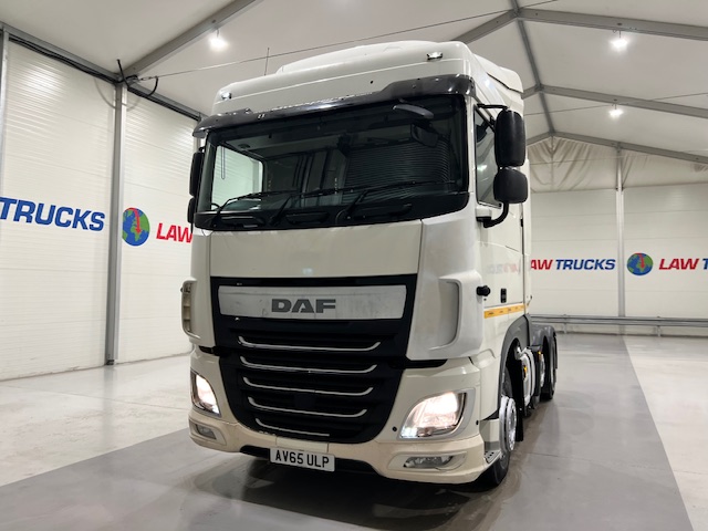 DAF XF 460 6×2 Space Cab Tractor Unit