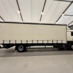 MAN TGM 18.250 4×2 Sleeper Cab Curtainsider - thumbnail