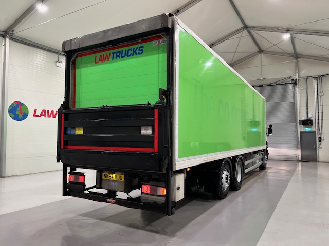 Scania P280 6×2 Rear Lift Day Cab Fridge Box