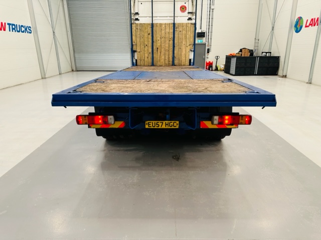 Scania R480 Rear Lift Sleeper Cab Flatbed Manual