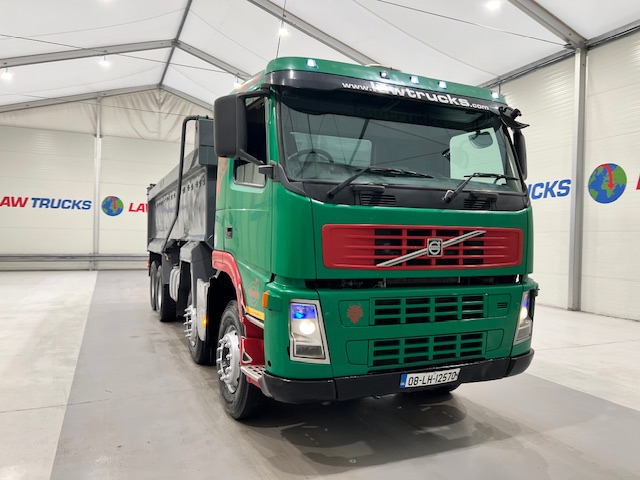 Volvo FM 400 8×4 Day Cab Tipper