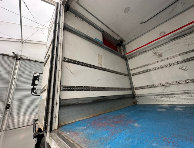 Mercedes Axor 1824 Day Cab Box Van