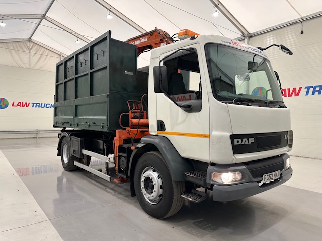 DAF LF55 220 4×2 Steel Tipper Grab Manual