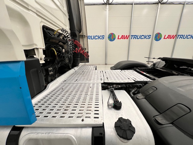 DAF XF 480 6×2 Midlift Tractor Unit
