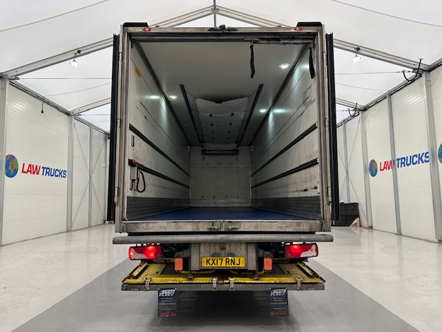 Scania P250 4×2 Sleeper Cab Fridge Box