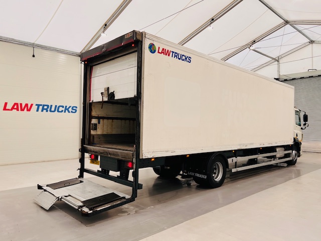 DAF CF 250 4×2 Day Cab Fridge Box