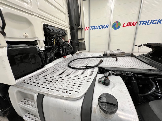 DAF XF 510 6×2 Midlift Tractor Unit Manual