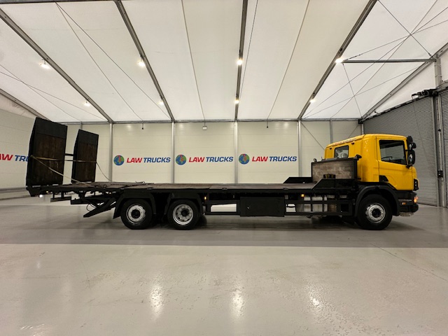 Scania 114 340 6×2 Rear Lift Day Cab Beavertail
