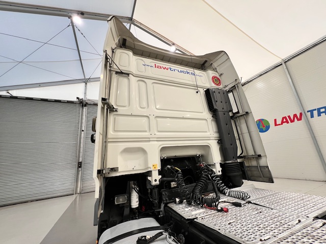 DAF XF105 460 6×2 Space Cab Tractor Unit