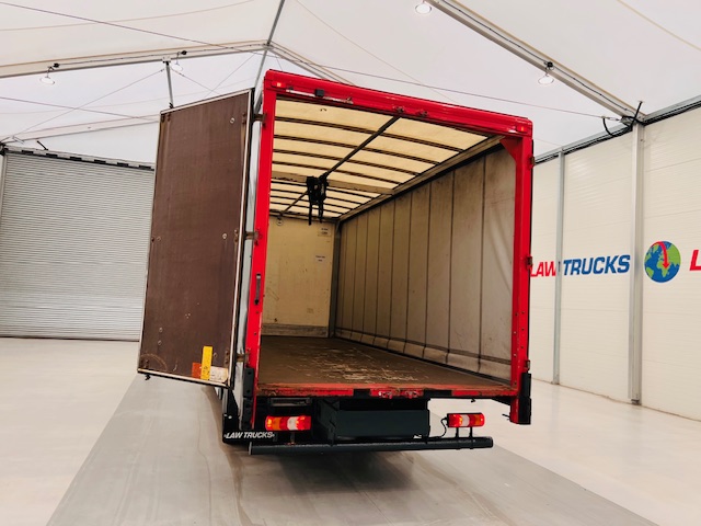 Mercedes Atego 816 Day Cab Curtainsider