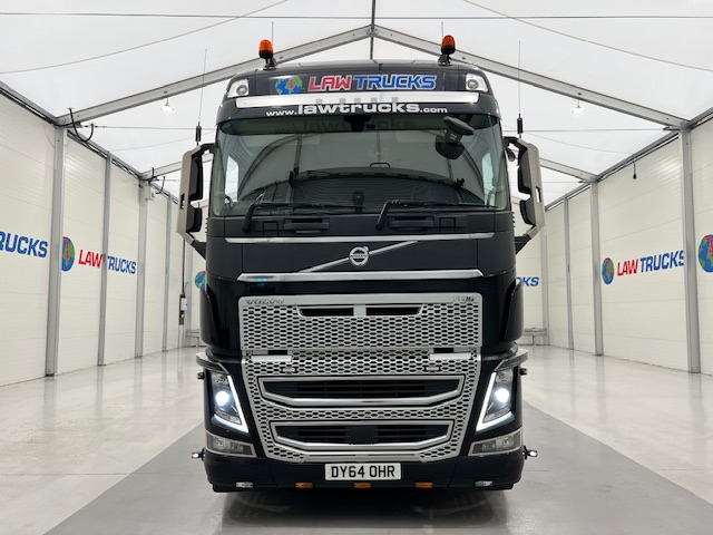 Volvo FH16 750 6×2 Midlift Tractor Unit
