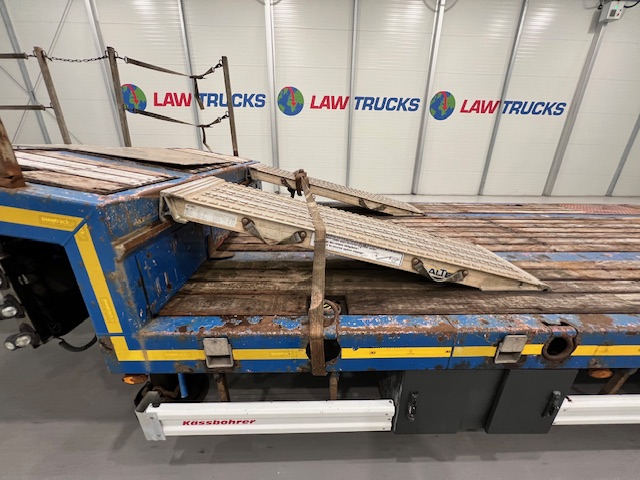 Kassbohrer Tri Axle Machinery Carrier Lowloader