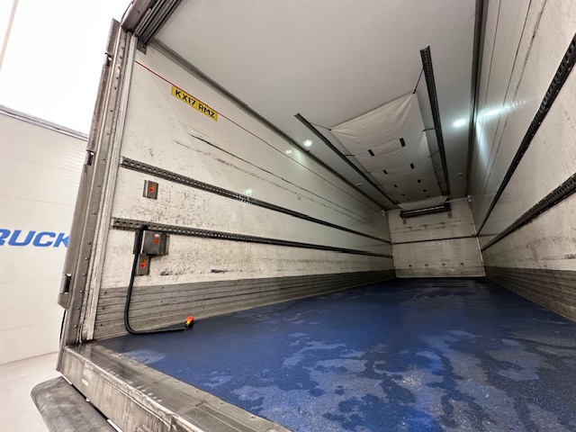 Scania P250 4×2 Sleeper Cab Fridge Box