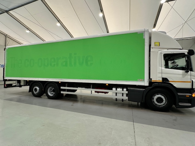 Scania P280 6×2 Rear Lift Day Cab Fridge Box Manual