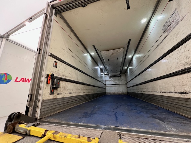 Scania P250 4×2 Sleeper Cab Fridge Box