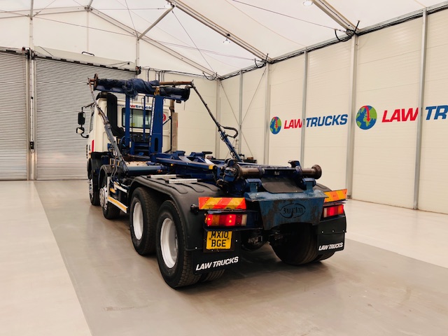 DAF CF85 410 8×4 Day Cab Hookloader Manual
