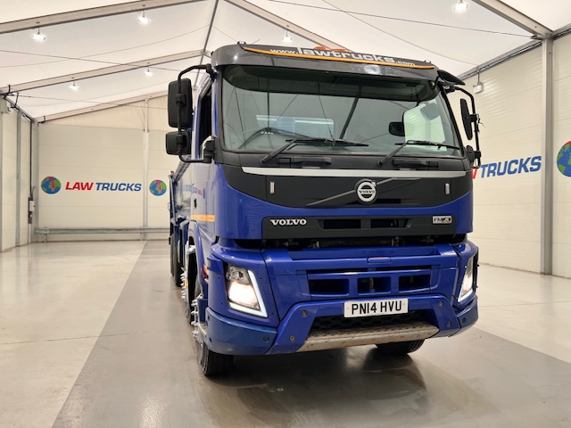 Volvo FM 410 8×4 Day Cab Steel Tipper