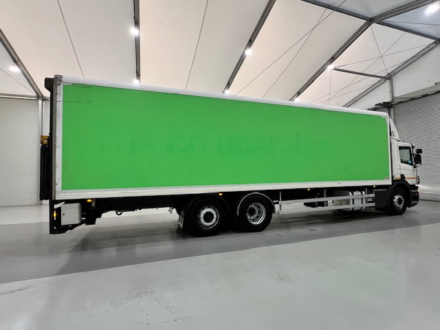 Scania P280 6×2 Rear Lift Day Cab Fridge Box