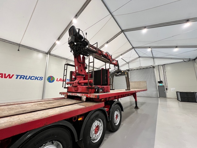 Corus Tri Axle Flatbed Brick Grab Trailer