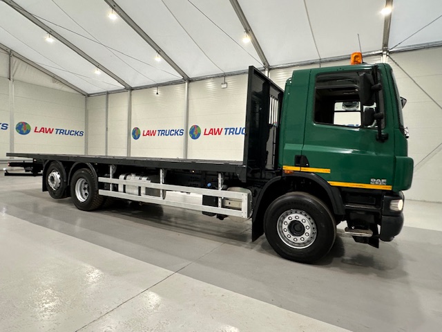 DAF CF75 310 6×2 Rear Lift Flatbed