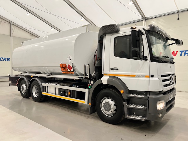 Mercedes Axor 2533 6×2 20000 Litre Tanker
