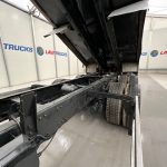 Volvo FM9 300 6×4 Sleeper Cab Tipper Manual - thumbnail