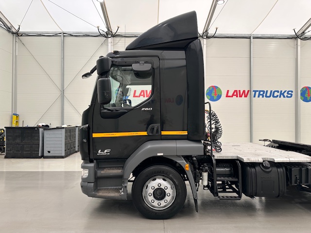 DAF LF 260 4×2 Rest Cab Tractor Unit