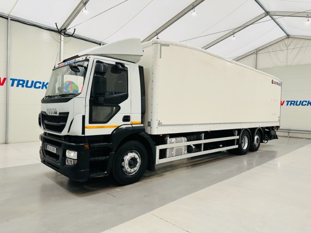 Iveco Stralis 310 AT 6×2 Box Van