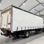 MAN TGM 18.250 4×2 Sleeper Cab Curtainsider - thumbnail