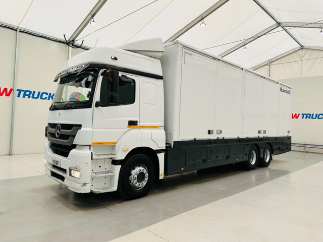 Mercedes 2543 6×2 10 Tyre Rear Lift Sleeper Cab Box Van