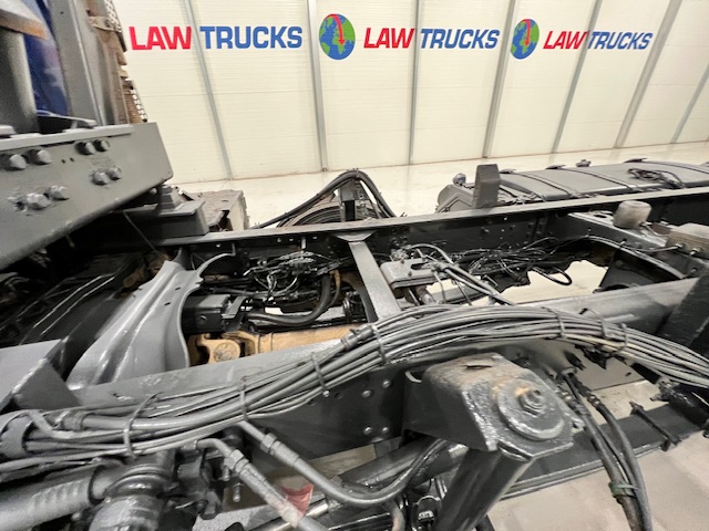 Scania P370 8×4 Sleeper Cab Tipper Manual