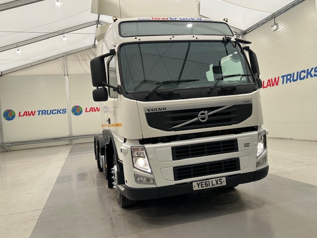 Volvo FM 450 6×2 Midlift Tractor Unit