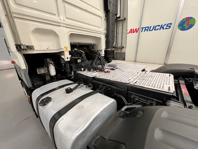 DAF XF105 460 6×2 Space Cab Tractor Unit