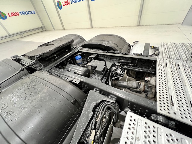 Mercedes Actros 2545 6×2 Midlift Tractor Unit