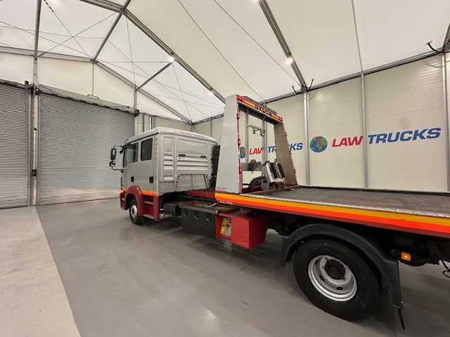 MAN TGL 12.220 Crew Cab Tilt and Slide
