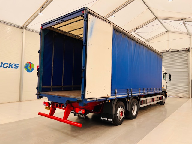MAN TGS 26.340 6×2 Rear Steer Curtainsider