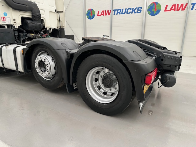 DAF CF 460 6×2 Midlift Tractor Unit