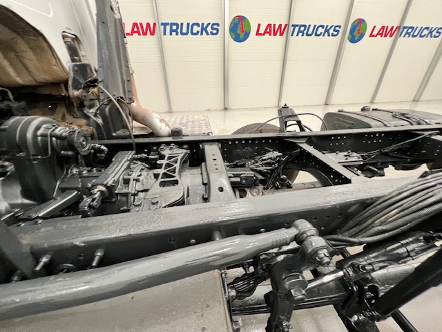 Scania P400 8×4 Day Cab Chassis