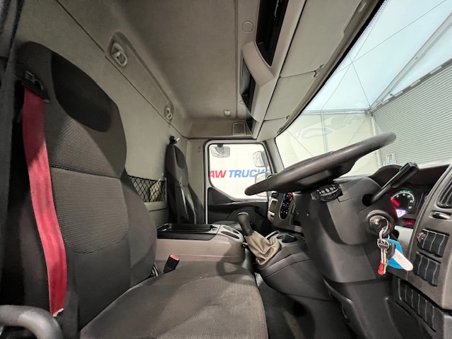 Renault Midlum 190 Day Cab Box Van