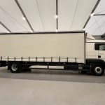 MAN TGM 18.250 4×2 Sleeper Cab Curtainsider - thumbnail