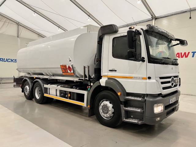 Mercedes Axor 2533 6×2 20000 Litre Tanker