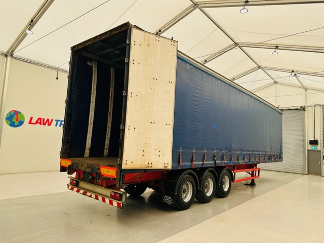 Montracon Tri Axle Curtainsider Trailer