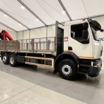 Renault C320 6×2 Day Cab Dropside with Crane - thumbnail
