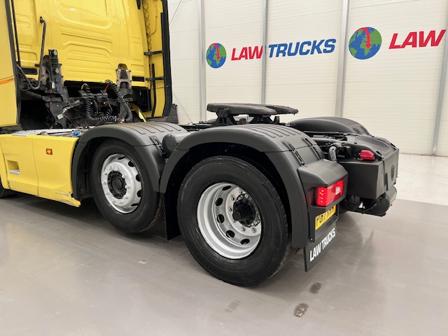 Scania S450 6×2 Midlift Highline Tractor Unit