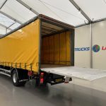 Mercedes Axor 1824 Day Cab Curtainsider Manual - thumbnail