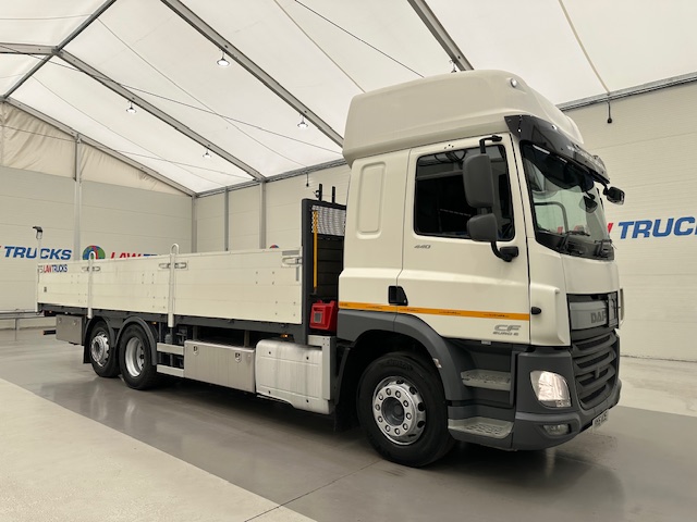DAF CF 440 6×2 Sleeper Cab Dropside Drawbar Spec