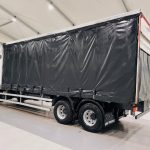 Volvo FM9 260 10 Tyre Sleeper Cab Curtainsider - thumbnail