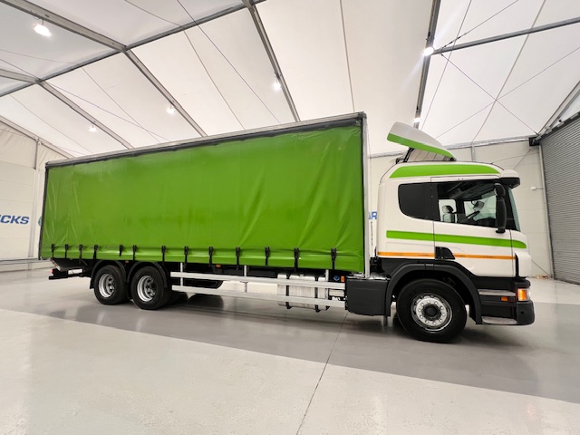 Scania P280 6×2 10 Tyre Rear Lift Curtainsider